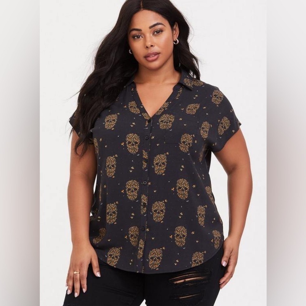 NWT Torrid Skull Floral Button Down Blouse 2X Black Orange Ditsy Challis Top